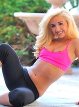 blonde Jayde - stripping yoga pics