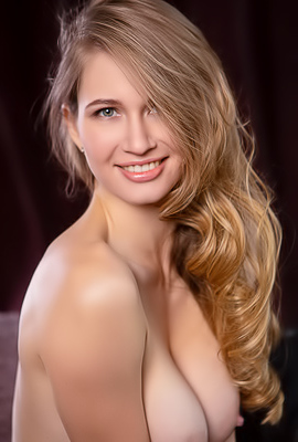 Stella Cardo With Beautiful Ass And Hot Breasts