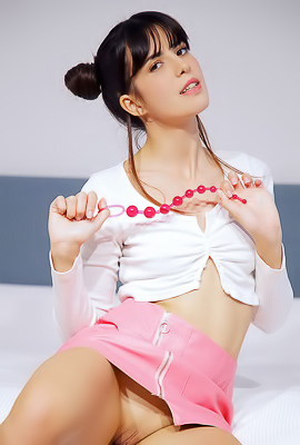Leni Doll Eases The Anal Beads Into Her Tight Asshole