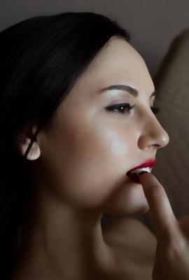 >Sade Mare - nude art