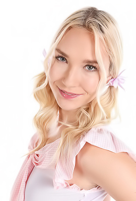 >Claire Roos Tiny Blonde Loves Pink Toy