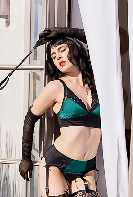 Carmen Vega In Green Bra And Panties So Hot In Lingerie