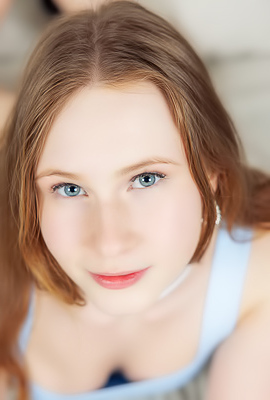 Lovely Holes Of Zuzanna