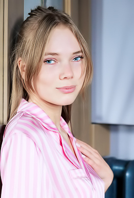 Luise Knows How To Get The Day Off To A Perfect Start