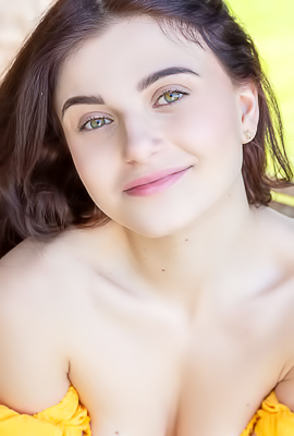 >Zoelies Lips Quiver with Anticipation, Slowly Taking Him on Chair
