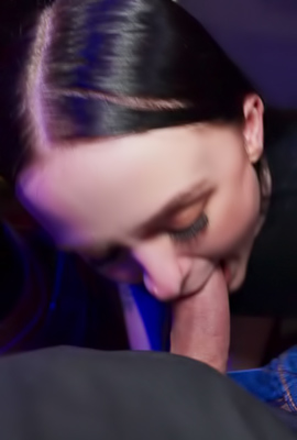>Imanis Eager for Live Sex Show and Tabletop Positions