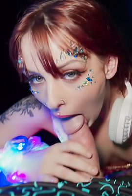 >Cleo Moon seductively commands the bedroom with passionate blowjob skills