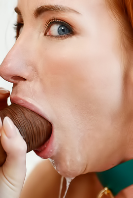 >Sophia Locke Invites Dark Desire For A Filthy FacialFavorite