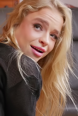 >Alexa Flexy Loves Taking Control with Deepthroat and Finger Banging